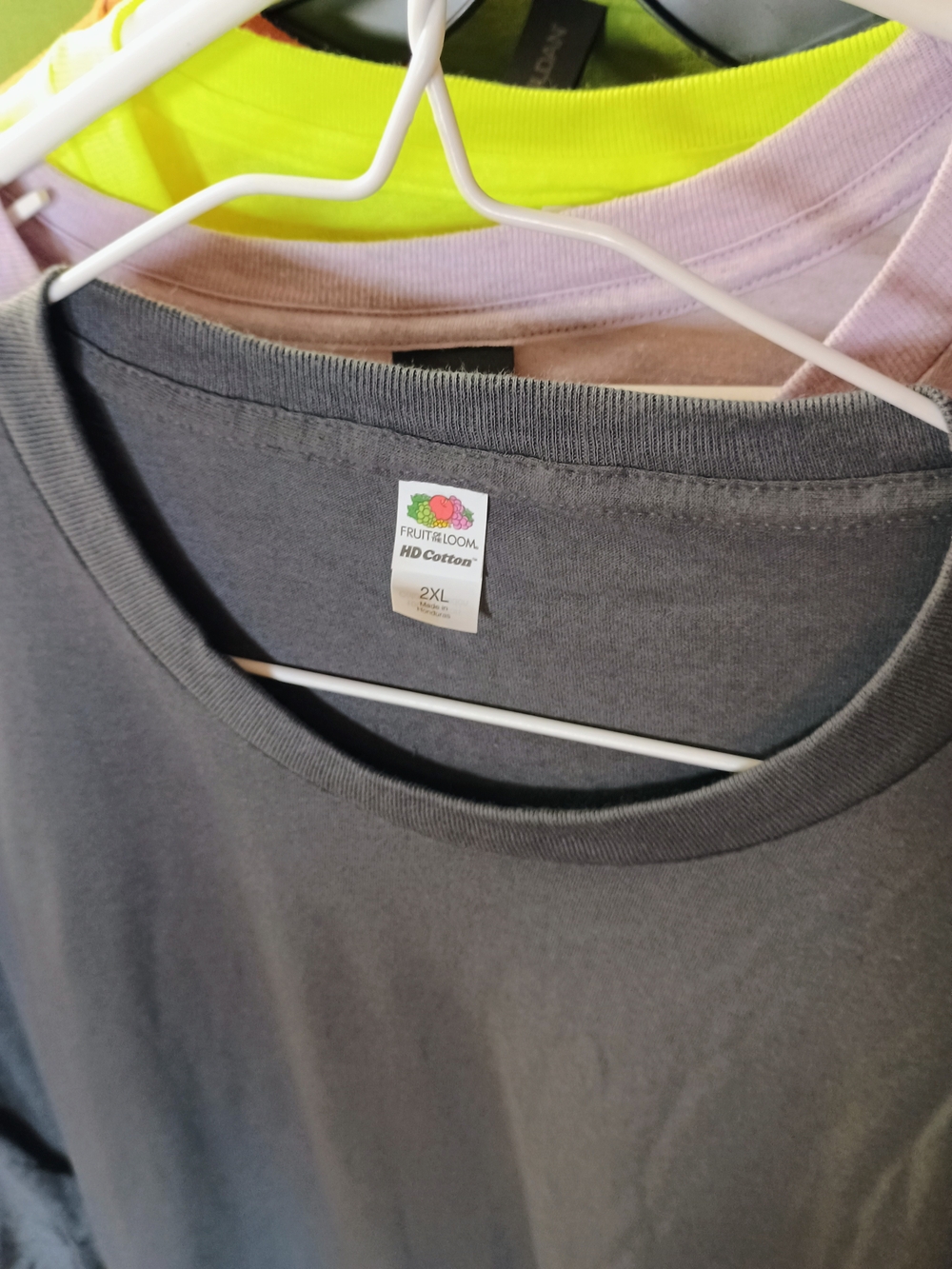 5 Assorted Solid Color Crewneck Tees - Pastel & Bright Pack #2 Bin 22 - Picture 14 of 16